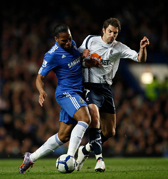 防守球员本 防守球员本