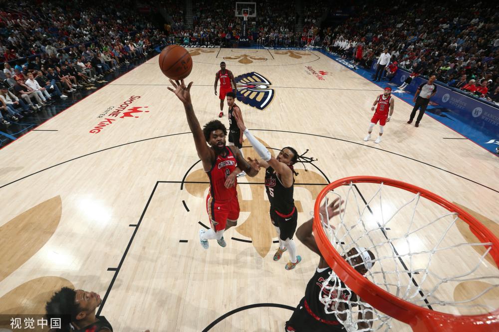 疑是一个羽 疑是一个羽