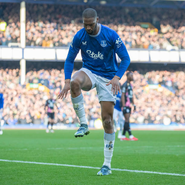 再次將他的 再次將他的